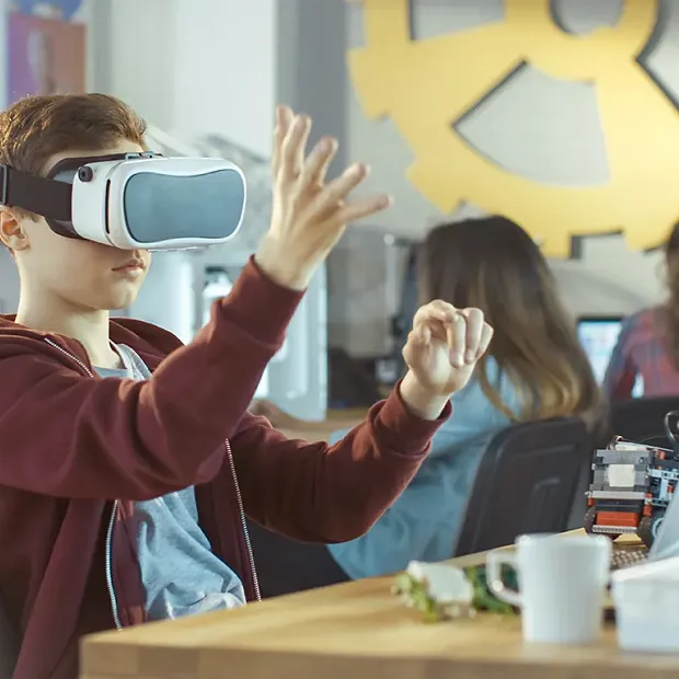 Th:ink Ahead Immersive Reality